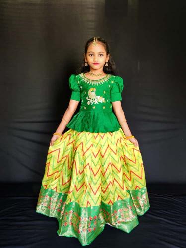 kids lehenga choli silk Green Kids fashion wholesale
